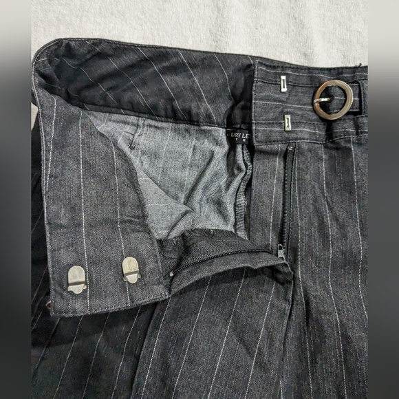 NWT Larry Levine Stretch Bermuda Shorts Size 6P - Picture 4 of 8